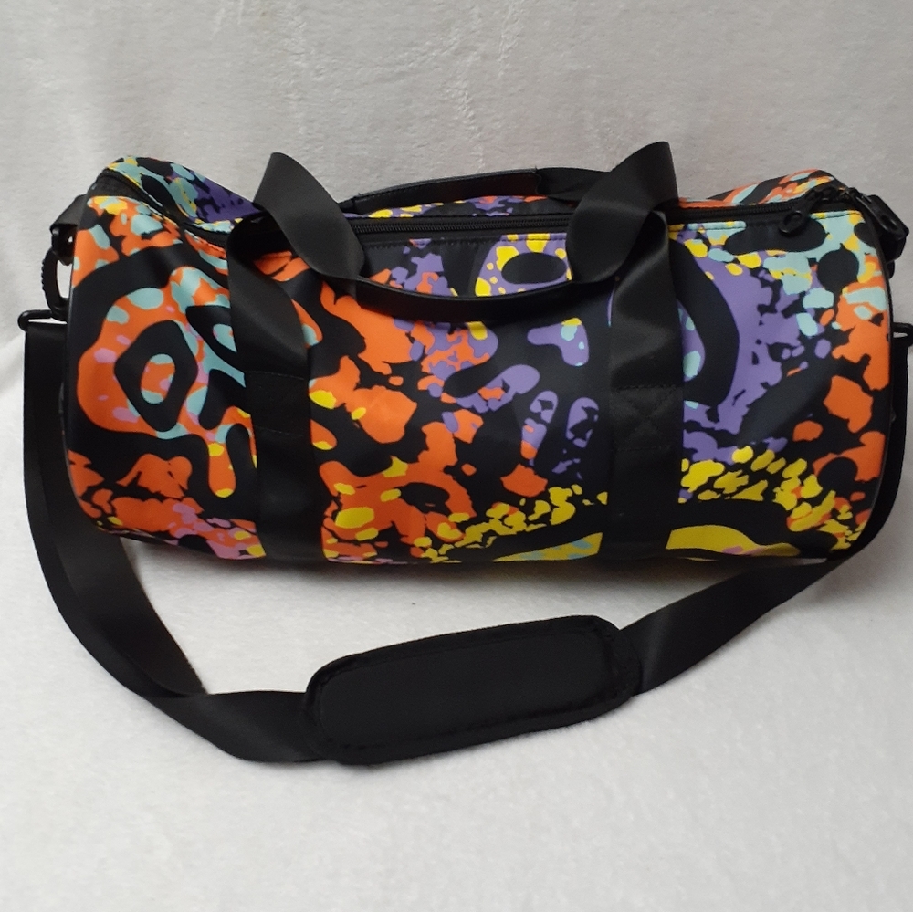Skull Multi-Color Travel Bag